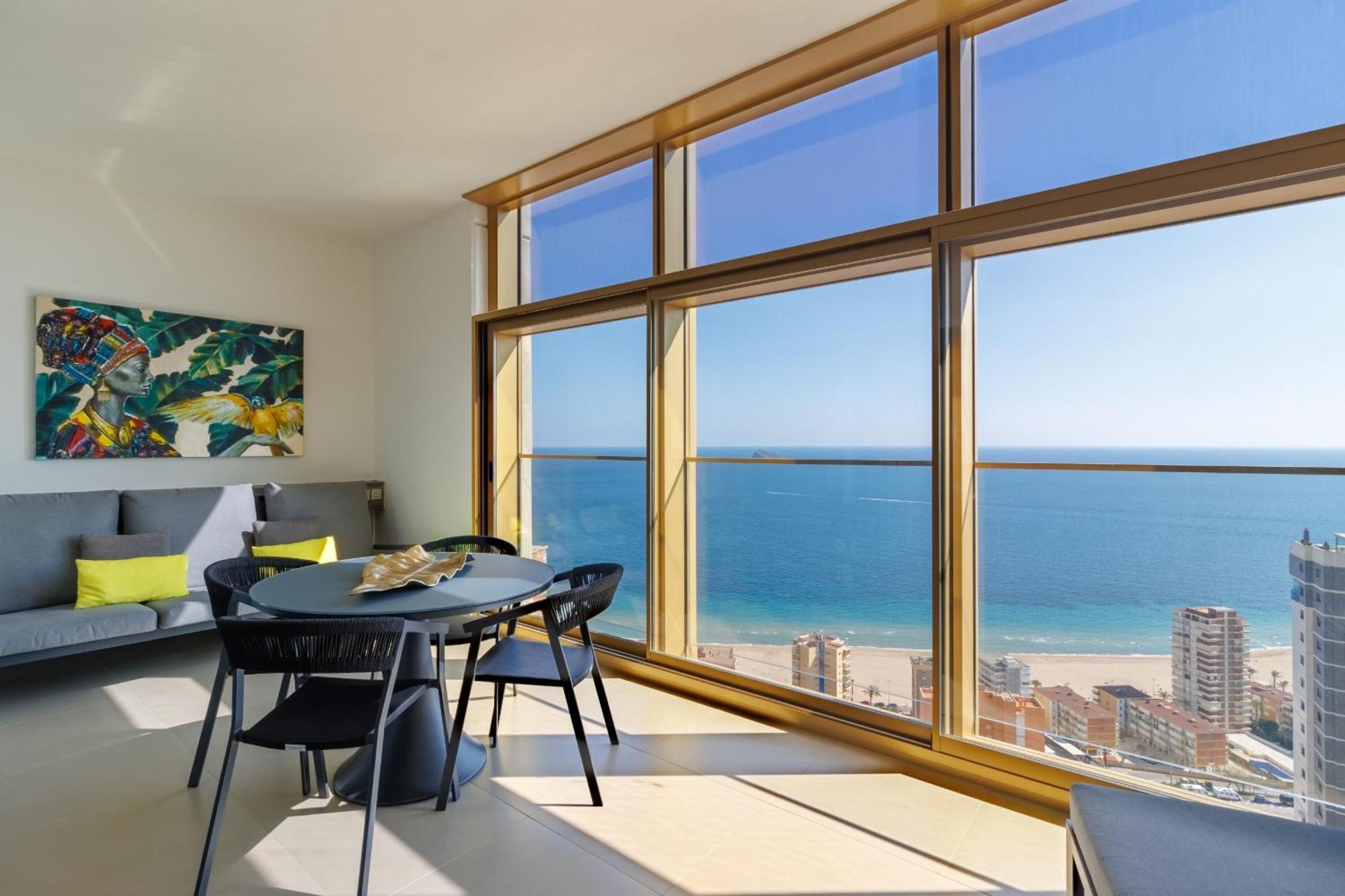Intempo By Holuxe - 216 - 21St Floor Apartment Бенидорм Екстериор снимка