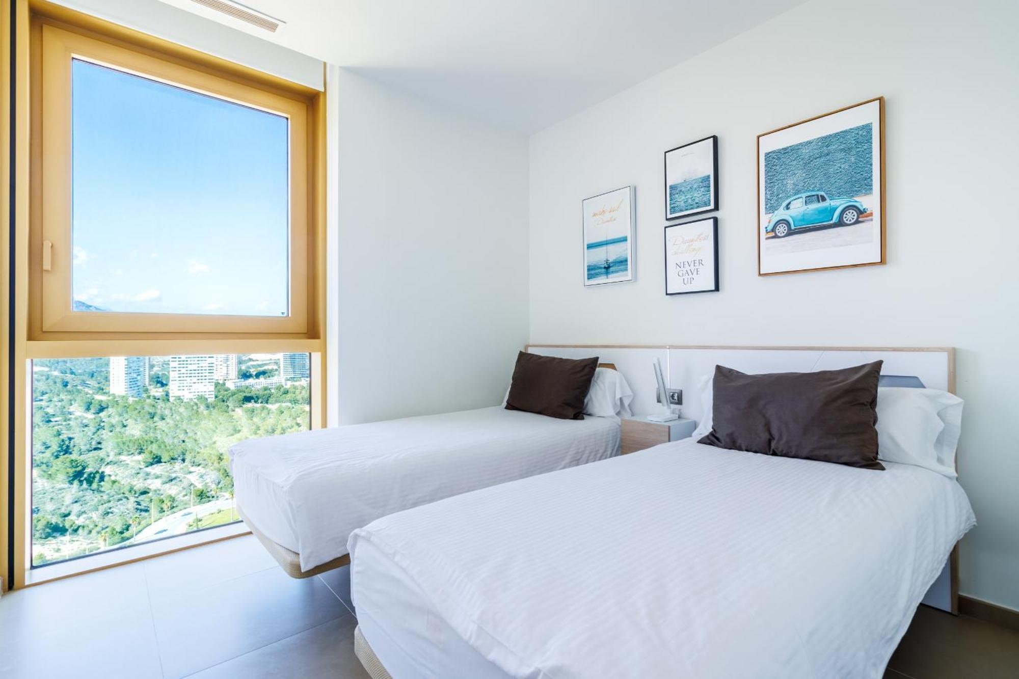 Intempo By Holuxe - 216 - 21St Floor Apartment Бенидорм Екстериор снимка